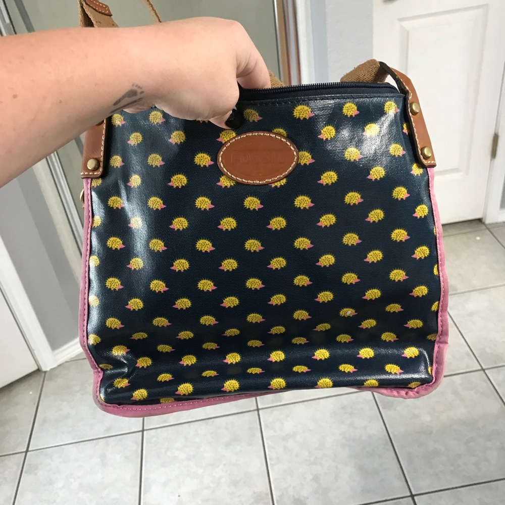 Fossil Crossbody Hedgehog print